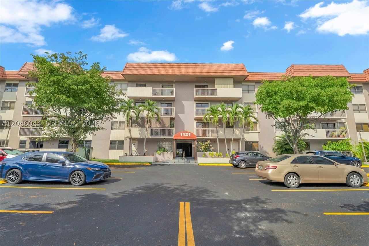 1121 Sw 122nd Ave #412-2