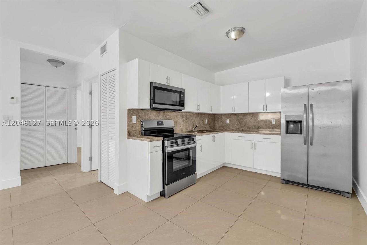 7537 Nw 3rd Ave #2 - Photo 6 of 20
