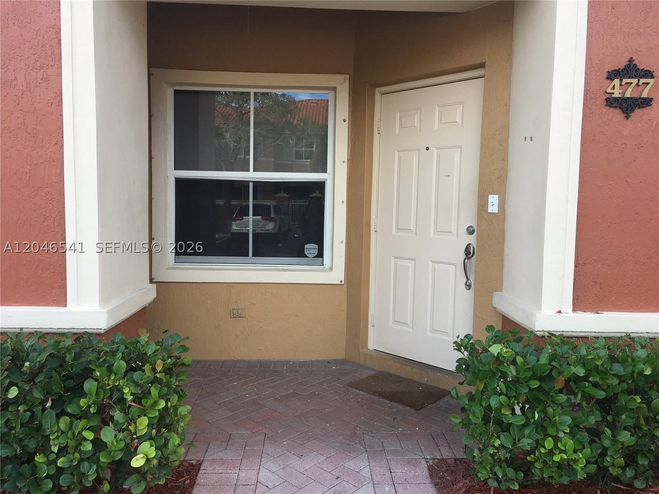 11528 Nw 60th Ter #477 - Photo 3 of 12