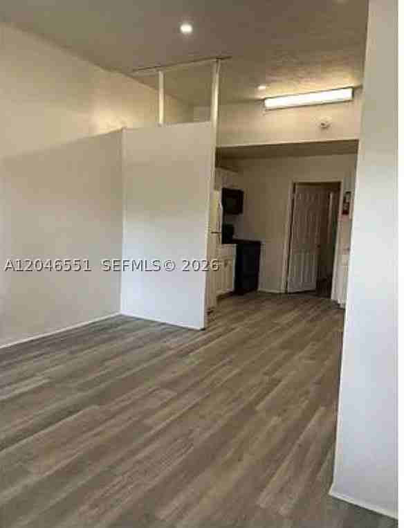 2205 Roosevelt St #2 - Photo 2 of 4
