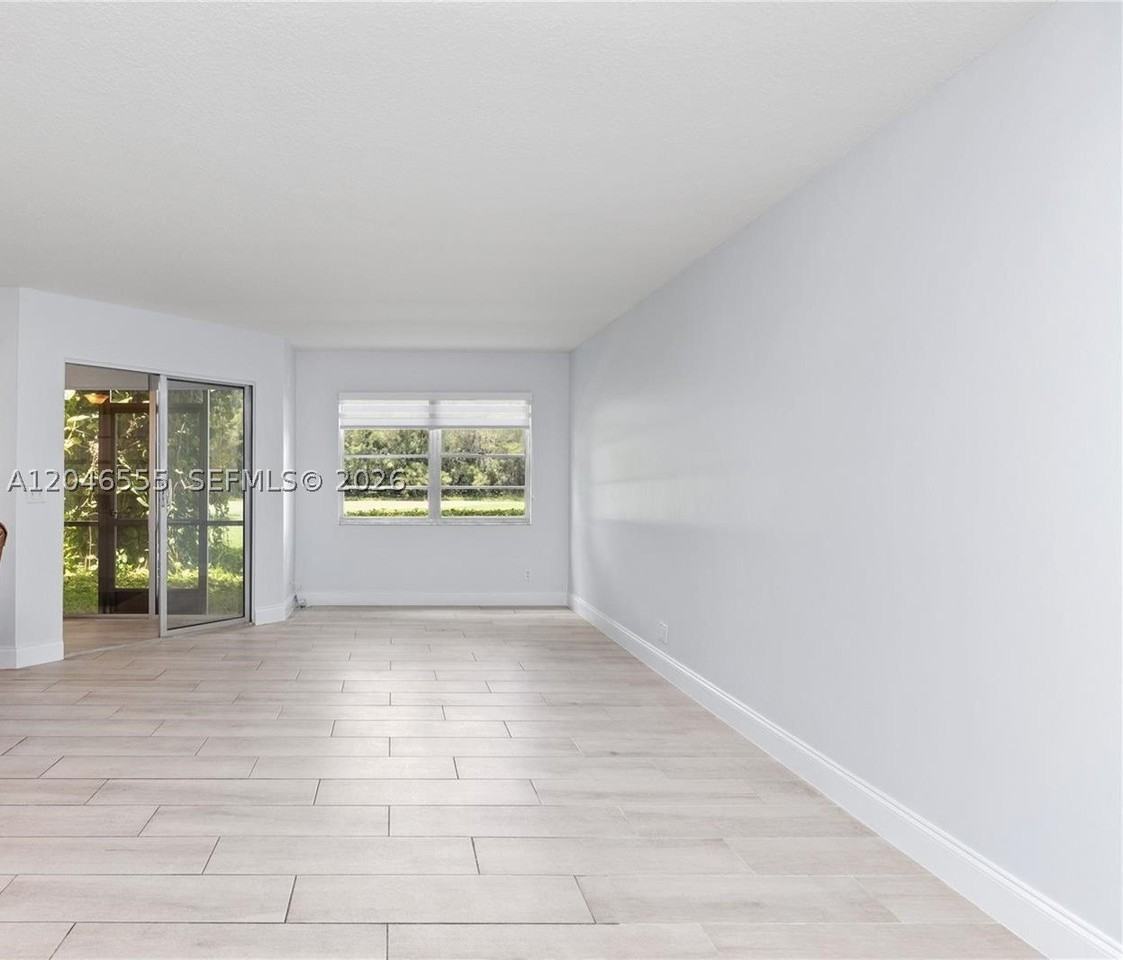 1110 Sw 125th Ave #112M - Photo 2 of 20