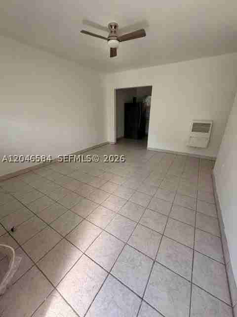 2510 Ne 181st St #1 - Photo 6 of 8