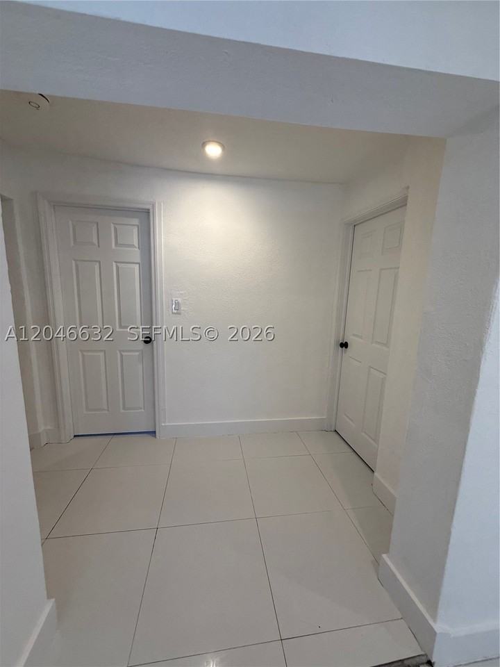 6716 Nw 6th Ave #2 - Photo 3 of 19