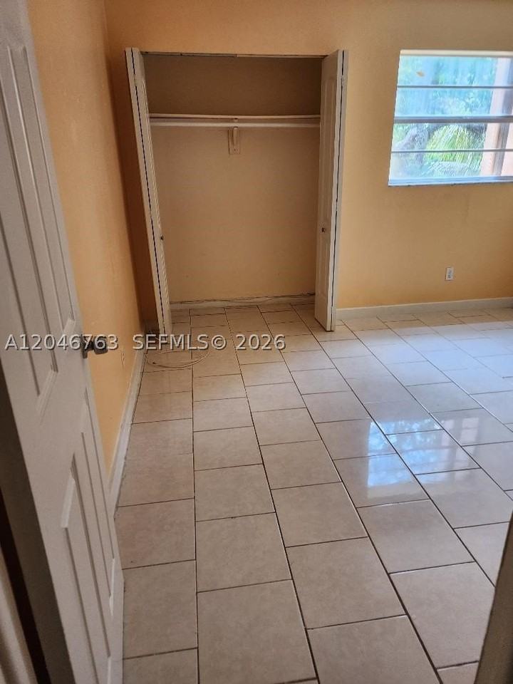 4147 Nw 19th St #4147 - Photo 3 of 15