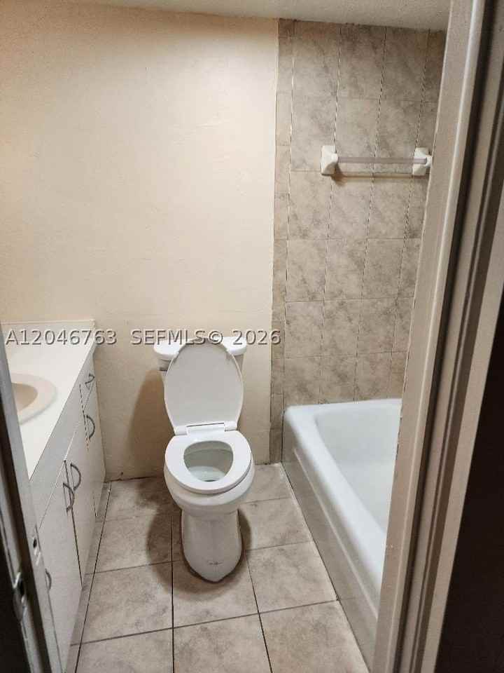 4147 Nw 19th St #4147 - Photo 5 of 15