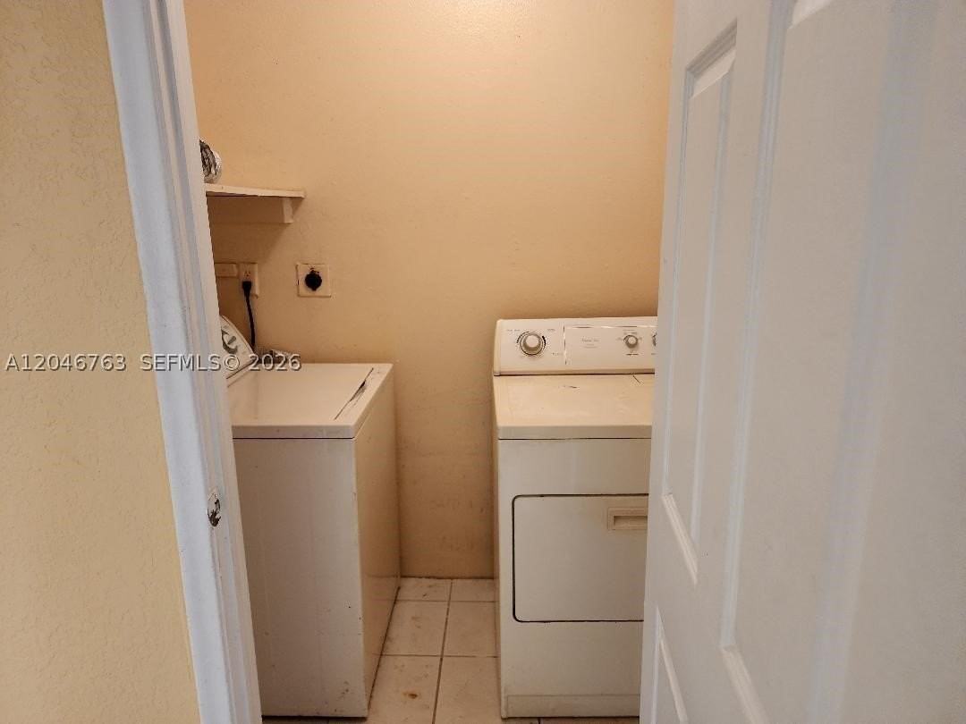 4147 Nw 19th St #4147 - Photo 7 of 15
