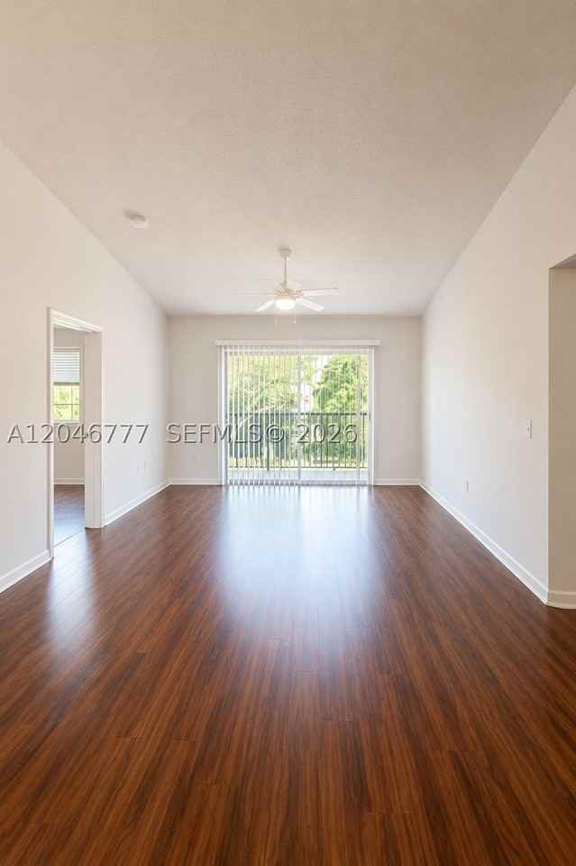 4163 N Haverhill Rd #1219 - Photo 3 of 13