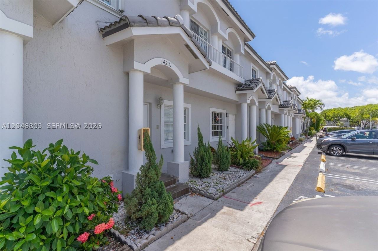 14231 Sw 120th Ct #4-11 - Photo 3 of 36