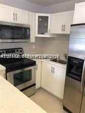 1575 Nw 127th St - Photo 4 of 8