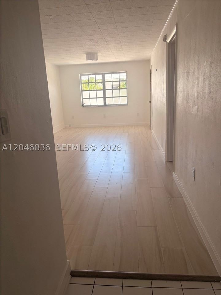 251 Galen Dr #302 - Photo 4 of 14