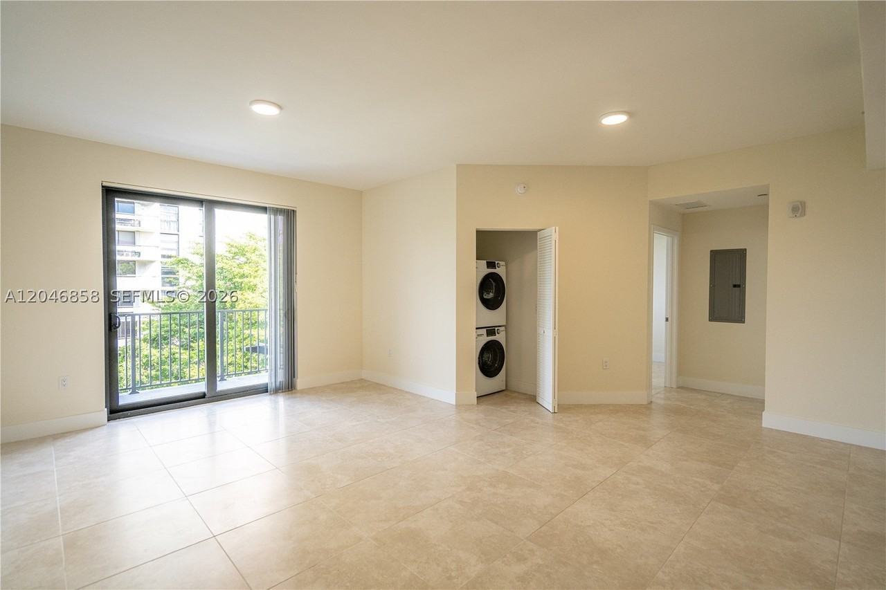 1091 Galiano St #404 - Photo 2 of 24