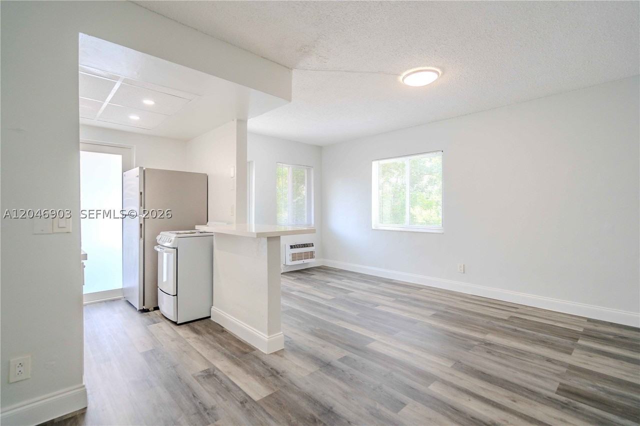 6650 Miller Dr #20 - Photo 5 of 18