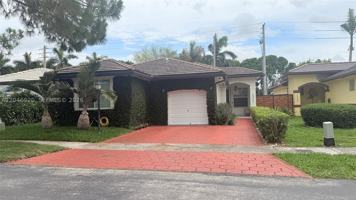 featured image of 15986 Sw 71st Ter