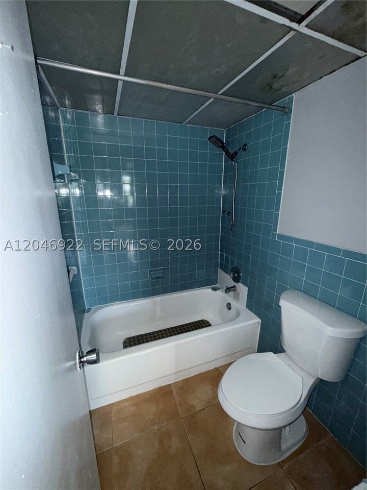 6960 Nw 186th St #2-431A - Photo 3 of 17