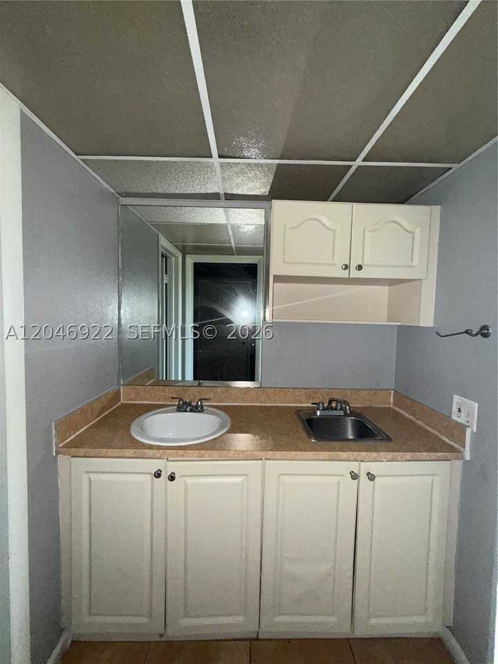6960 Nw 186th St #2-431A - Photo 6 of 17