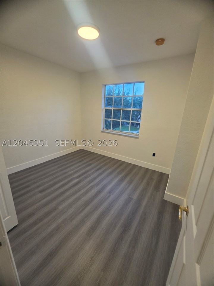 2532 Sw 85th Ter #102 - Photo 2 of 20