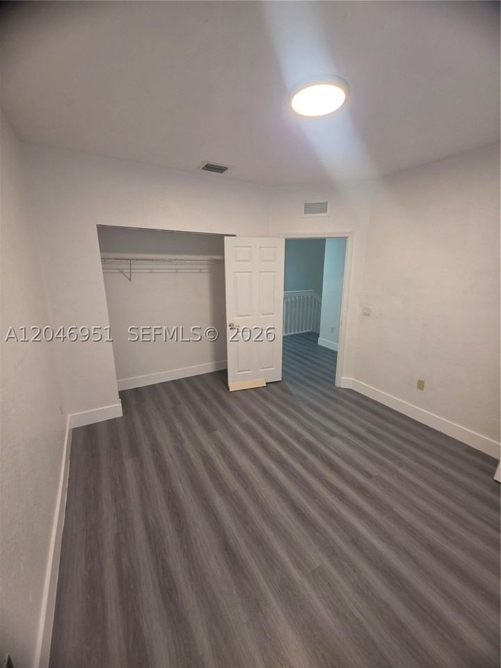 2532 Sw 85th Ter #102 - Photo 5 of 20