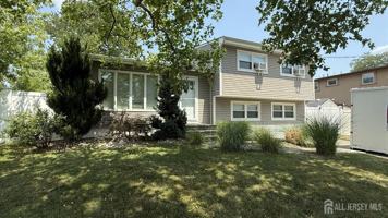 featured image of 56 Grace Dr