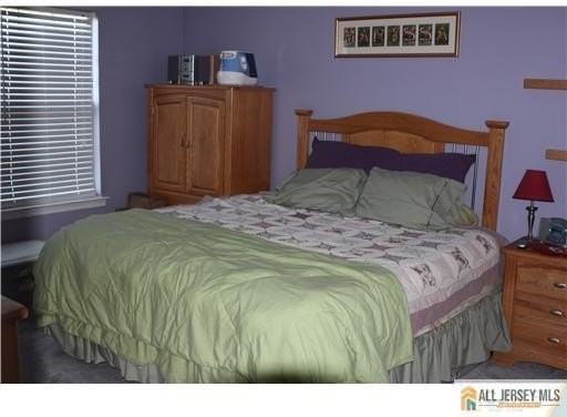 388 Lancaster Ct - Photo 4 of 12