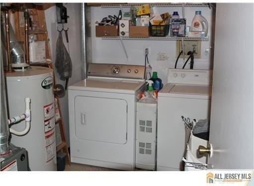 388 Lancaster Ct - Photo 7 of 12