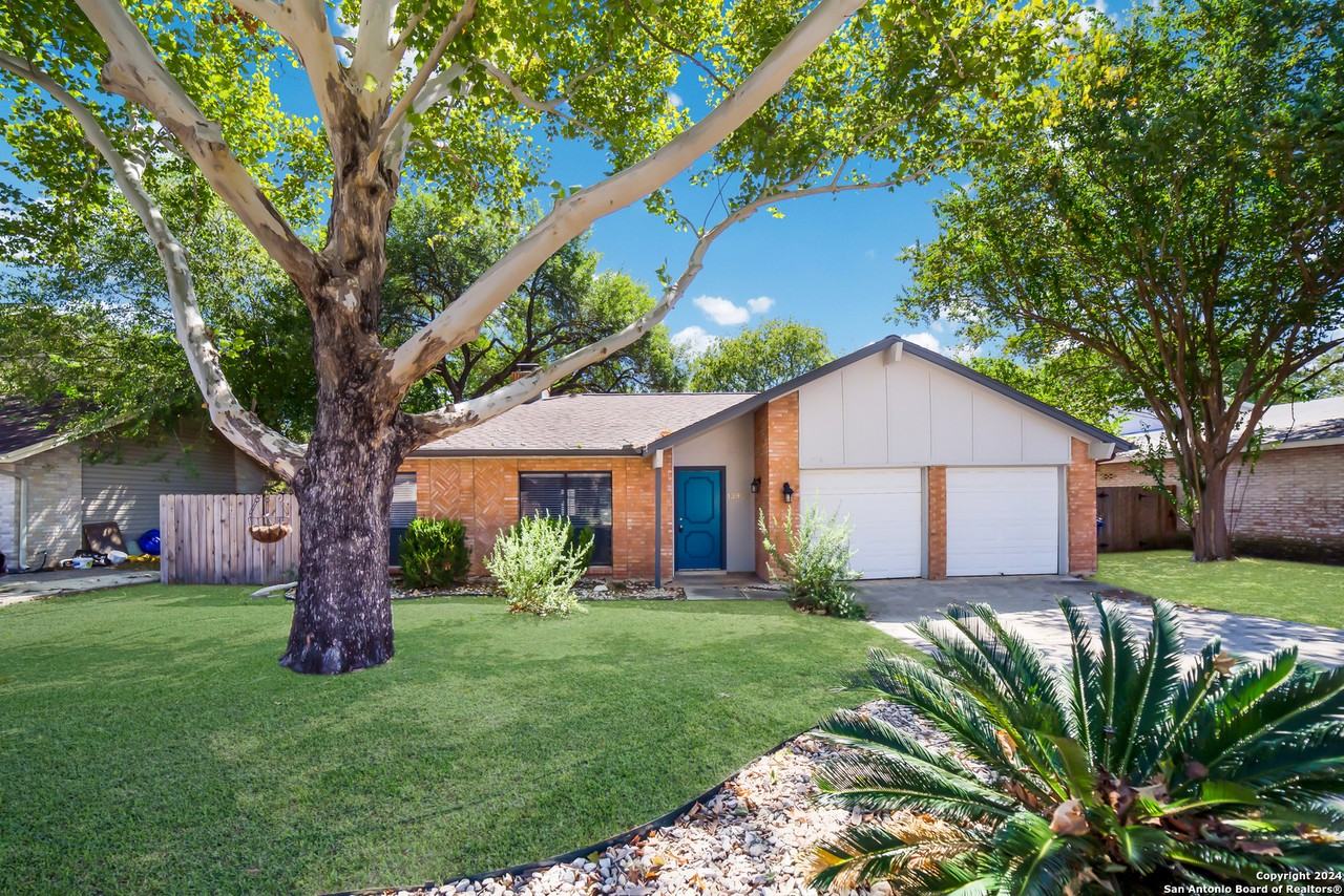 13906 Tangle Tree St - Photo 2 of 22