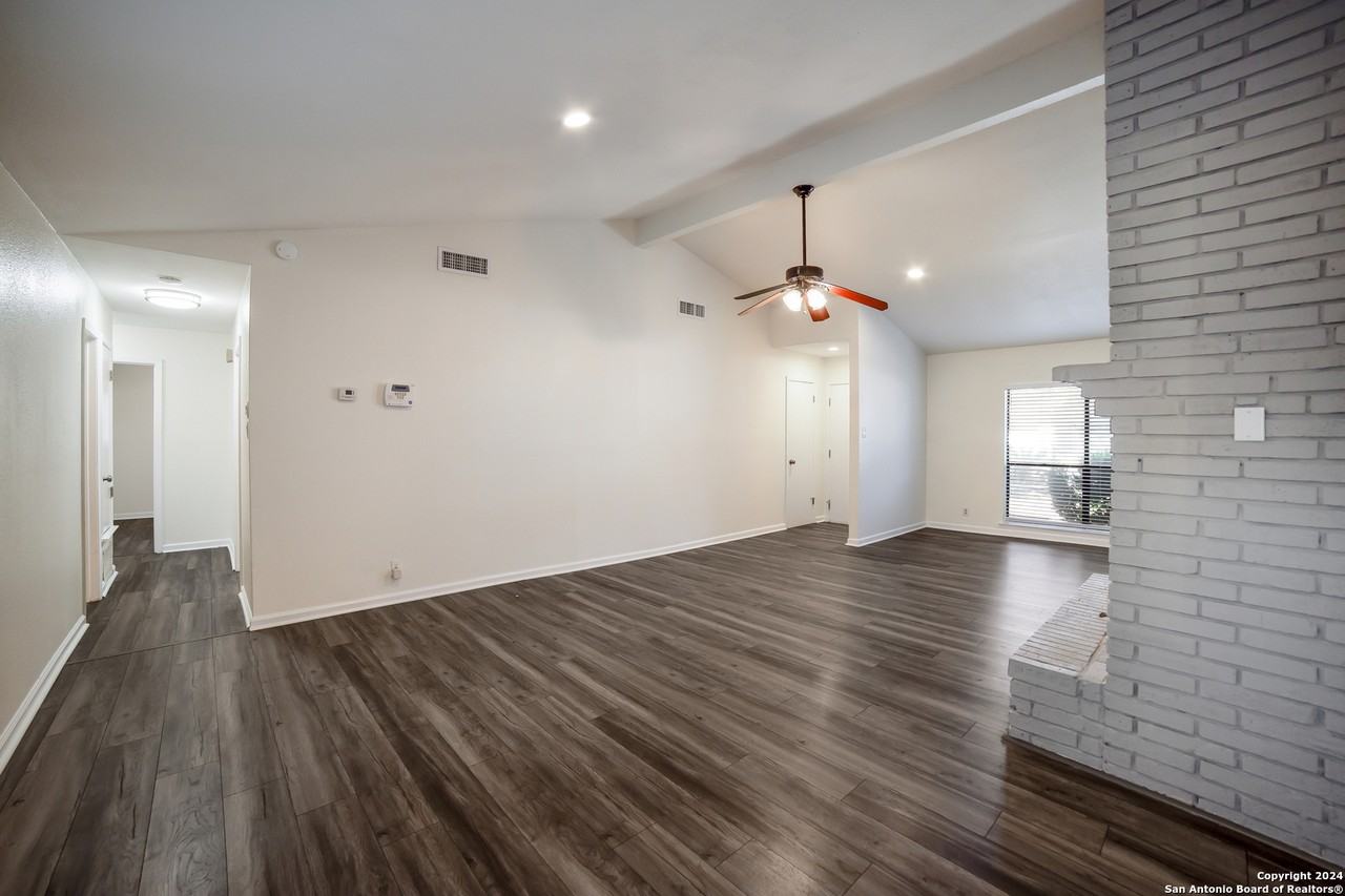 13906 Tangle Tree St - Photo 7 of 22