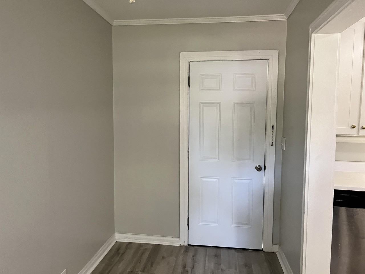 401 Highland St - Photo 7 of 22