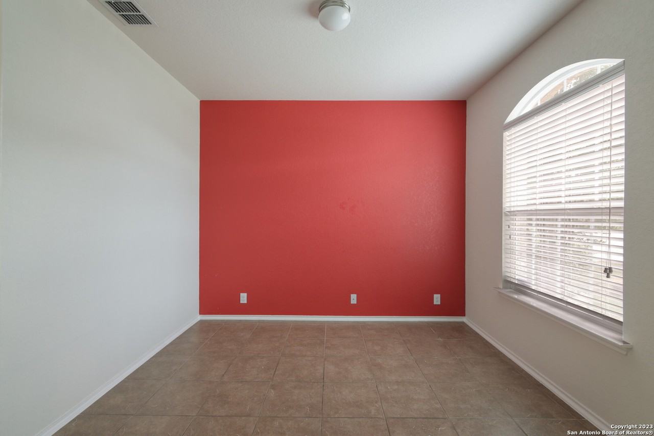 722 Broad Elk - Photo 4 of 17