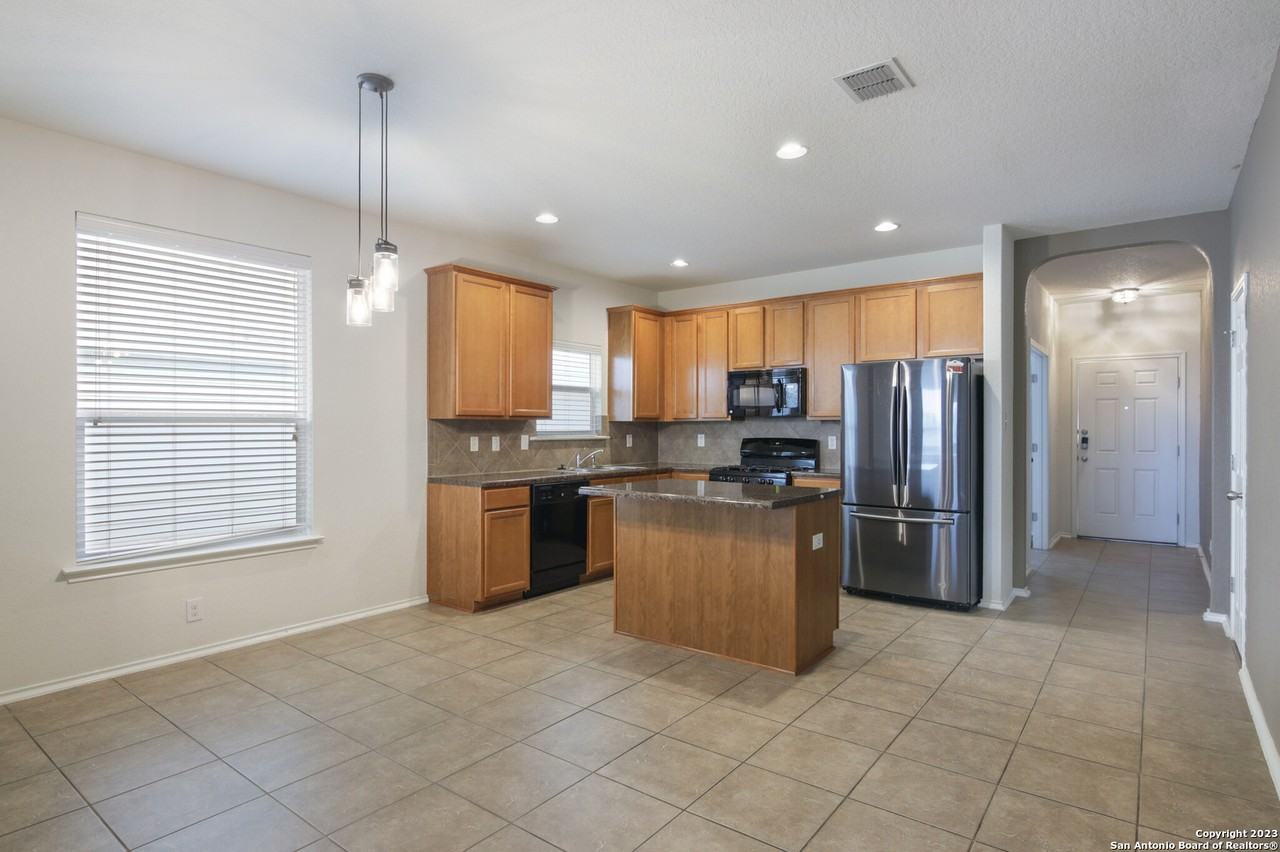 722 Broad Elk - Photo 7 of 17