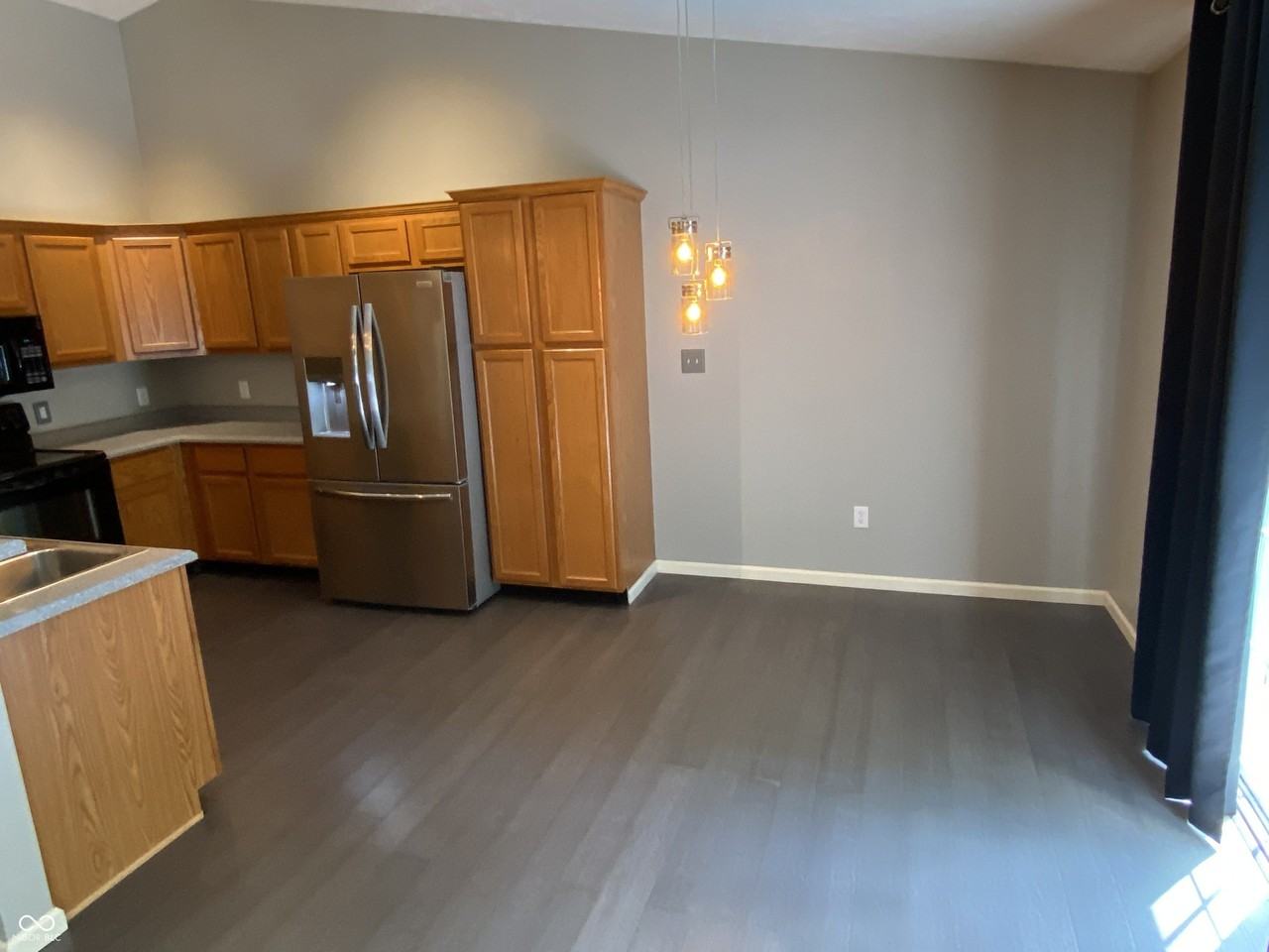 313 Tamarack Ct - Photo 4 of 18