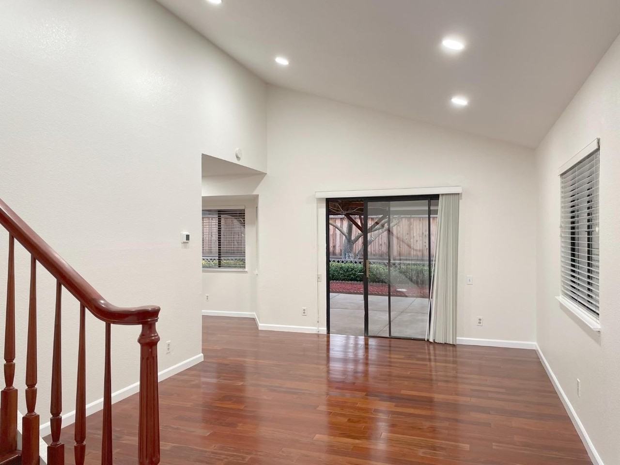 2910 Stevens Ln - Photo 5 of 24