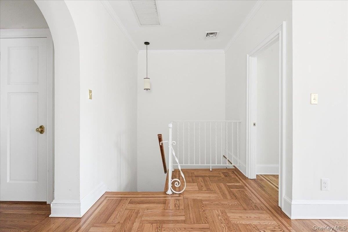 6811 Clyde St #2ndFL - Photo 3 of 34