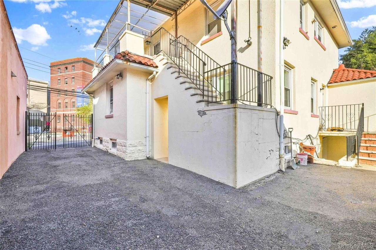 4345 Parsons Blvd #2ndFL - Photo 3 of 24