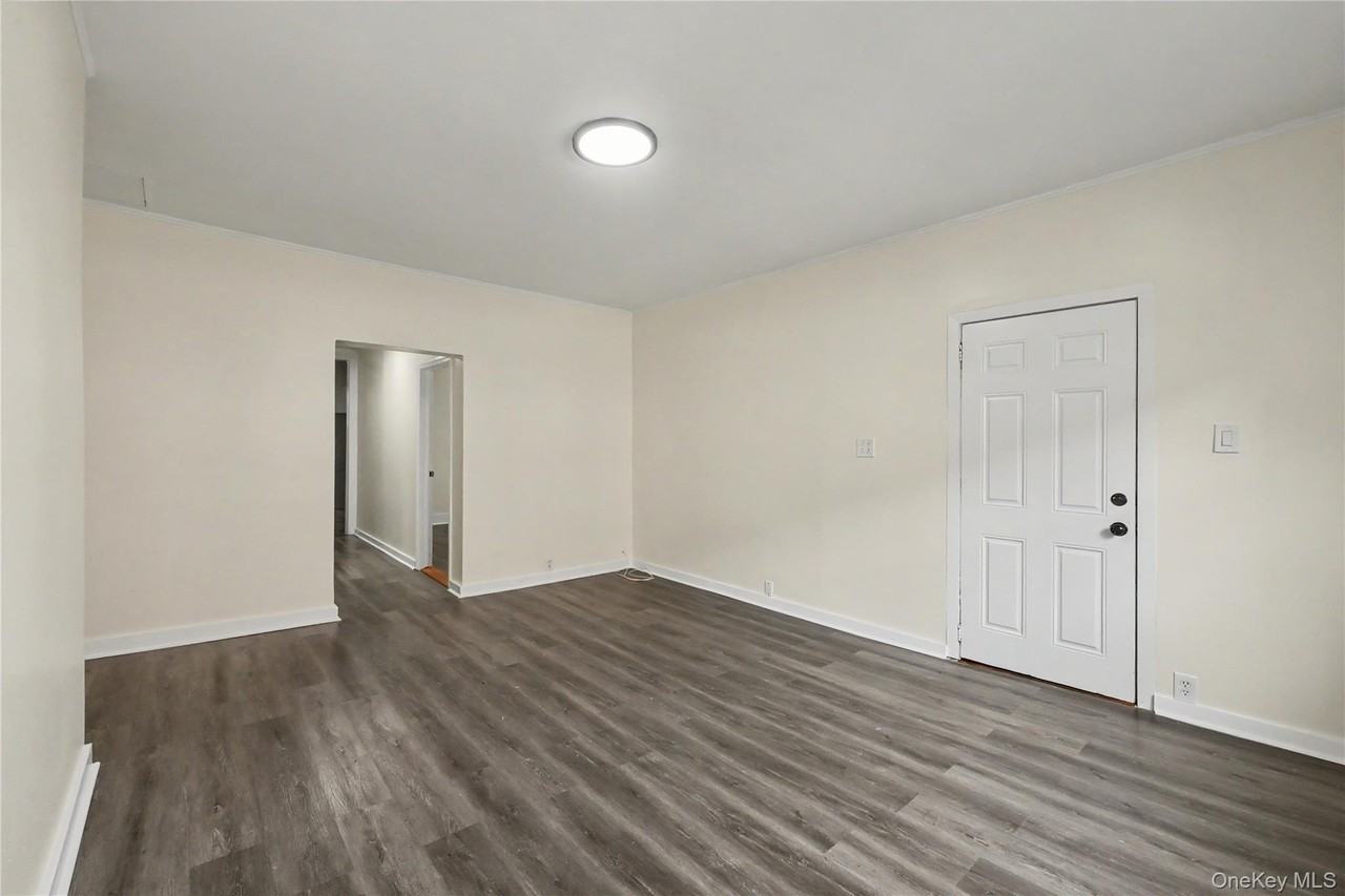 52 Claremont Pl #1 - Photo 5 of 20