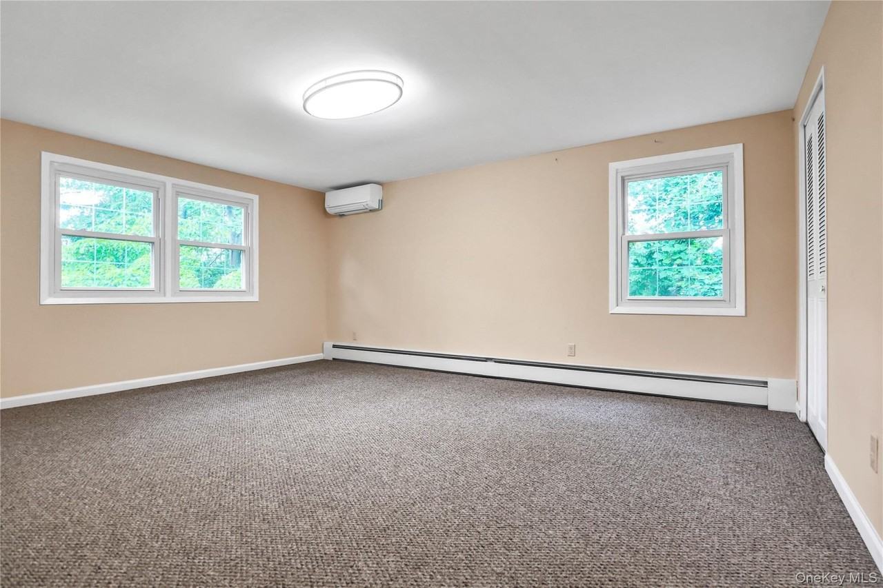 40 Seabrook Ln - Photo 7 of 14