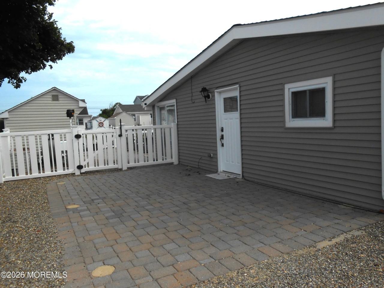 59 Gregg Dr - Photo 2 of 14