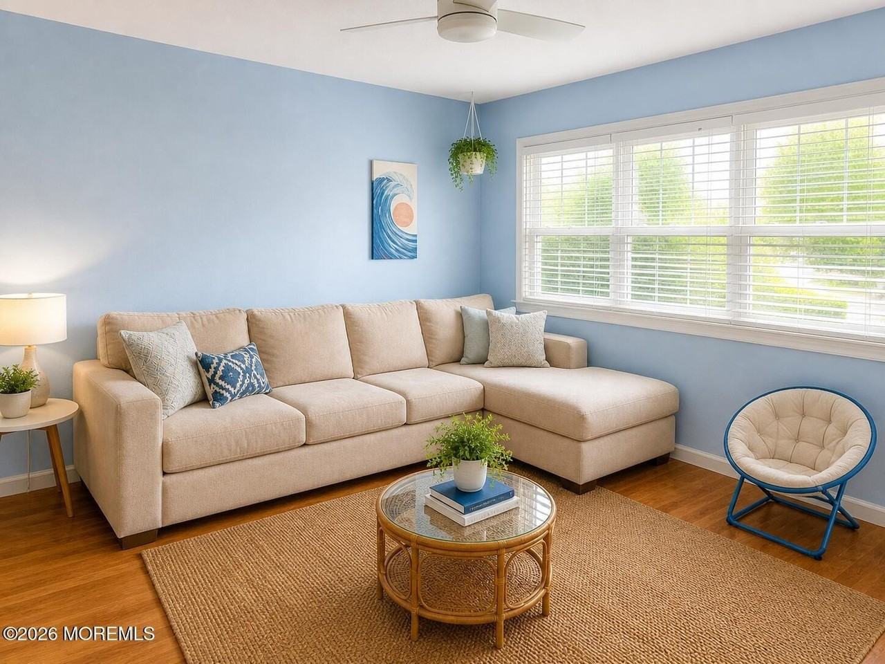 1413 Cypress St - Photo 2 of 9