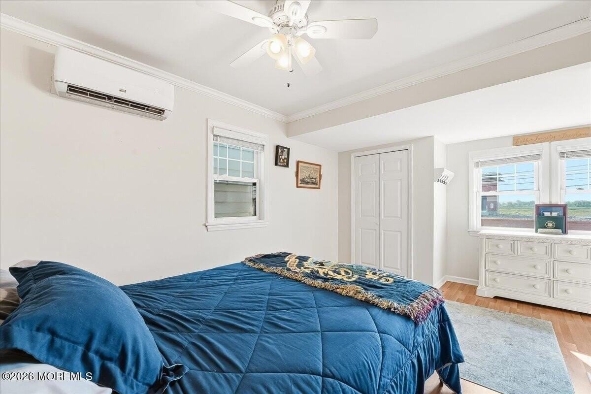 54 Main St - Photo 3 of 28