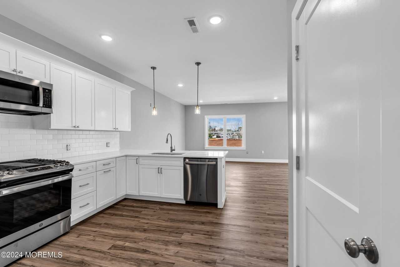 33 Union Ave #210 - Photo 7 of 50