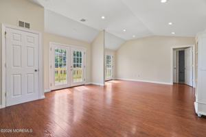 featured image of 477 Glenwood Ave