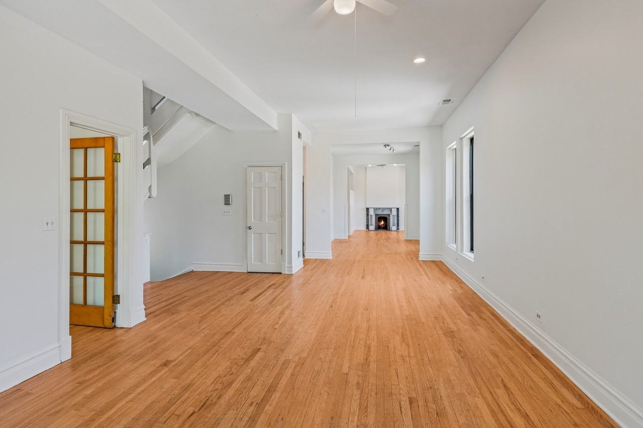 800 S Loomis St #2 - Photo 4 of 20