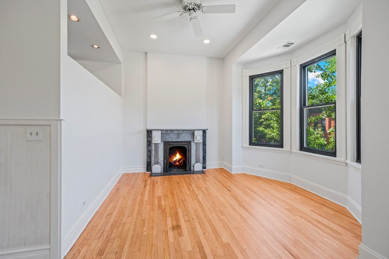 800 S Loomis St #2 - Photo 5 of 20