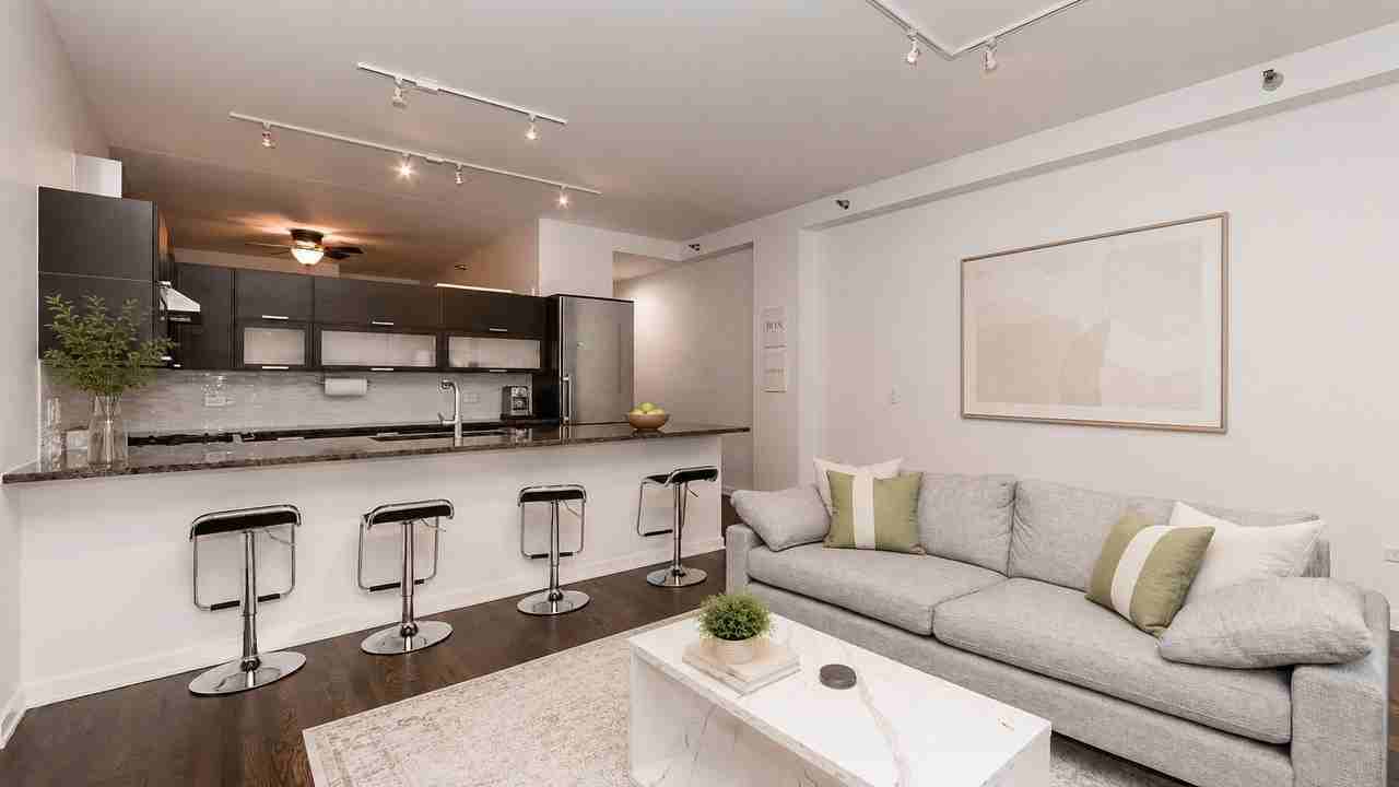 6 N Michigan Ave #904 - Photo 7 of 17
