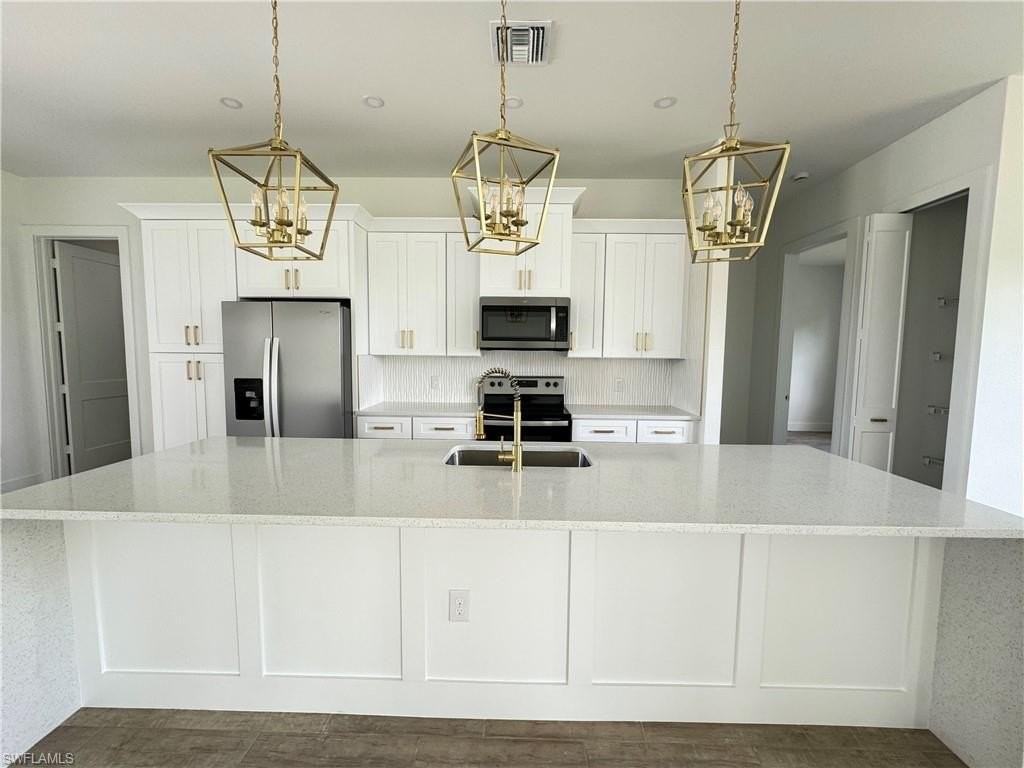 1421 Ne 17th Ave - Photo 6 of 23