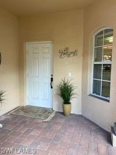 7832 Meridan Ct - Photo 4 of 16