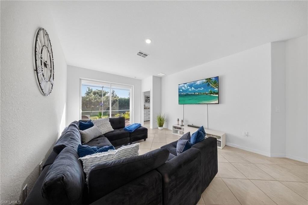 2196 Dragonfruit Way - Photo 5 of 50
