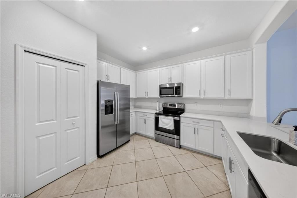 2196 Dragonfruit Way - Photo 6 of 50