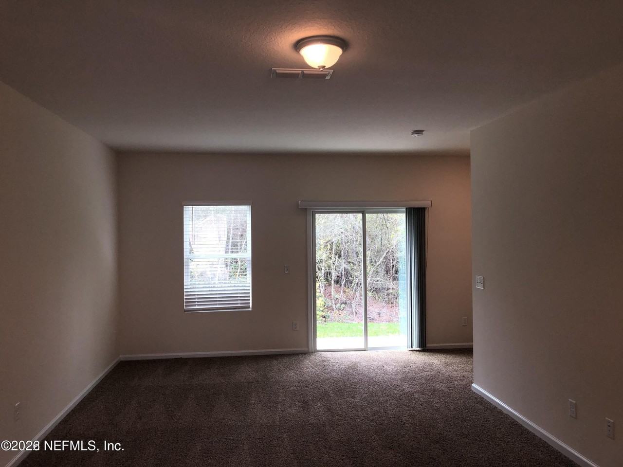 57 Scotch Pebble Dr - Photo 6 of 17