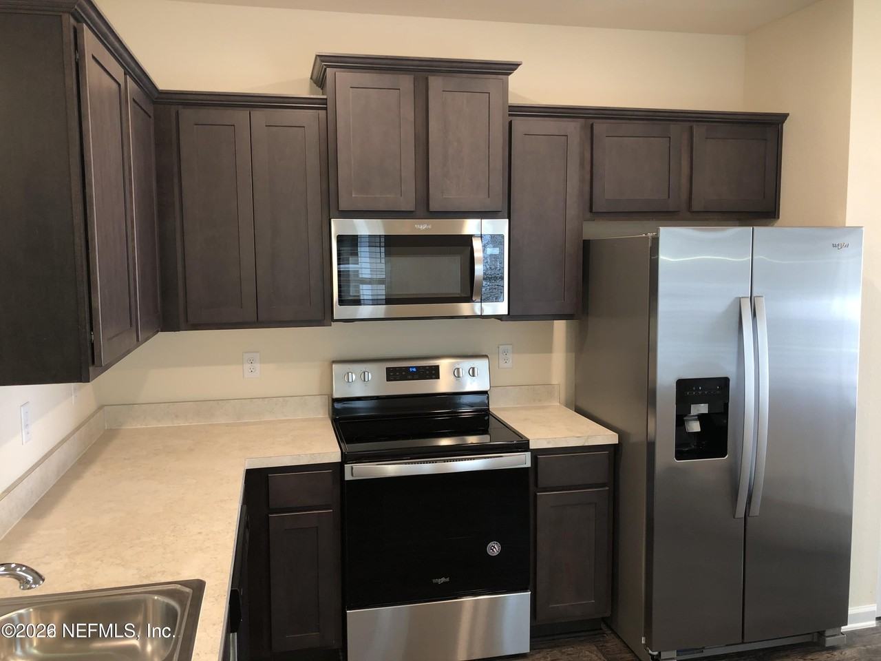 57 Scotch Pebble Dr - Photo 7 of 17