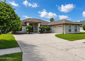 featured image of 4635 Forest Glen Ct